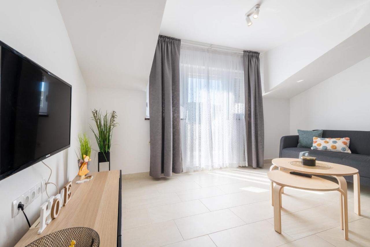 Apartment Familia Neum Exterior photo