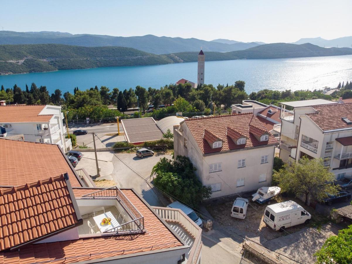 Apartment Familia Neum Exterior photo